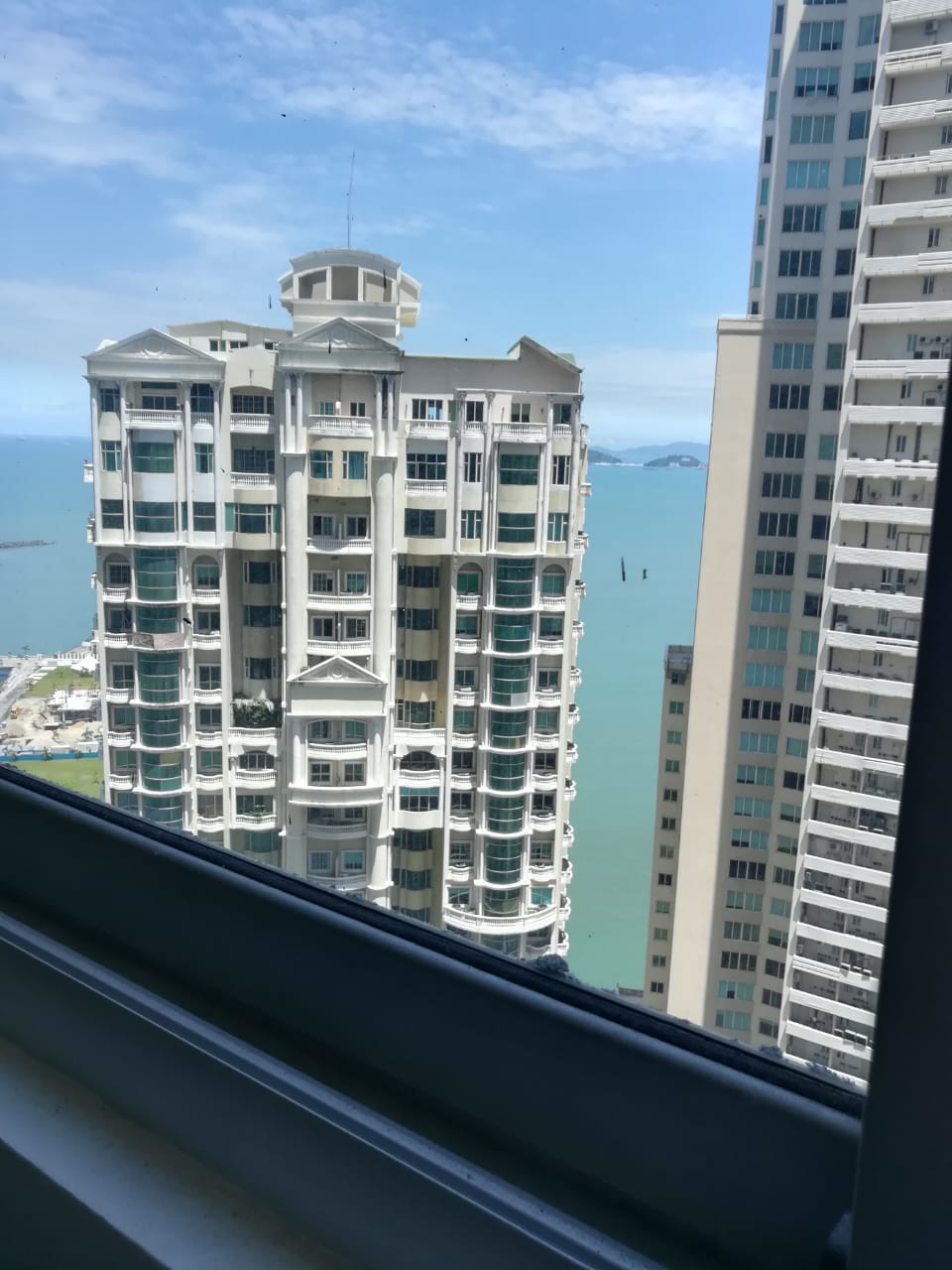 VIP Housing | Bienes Raices y Relocation