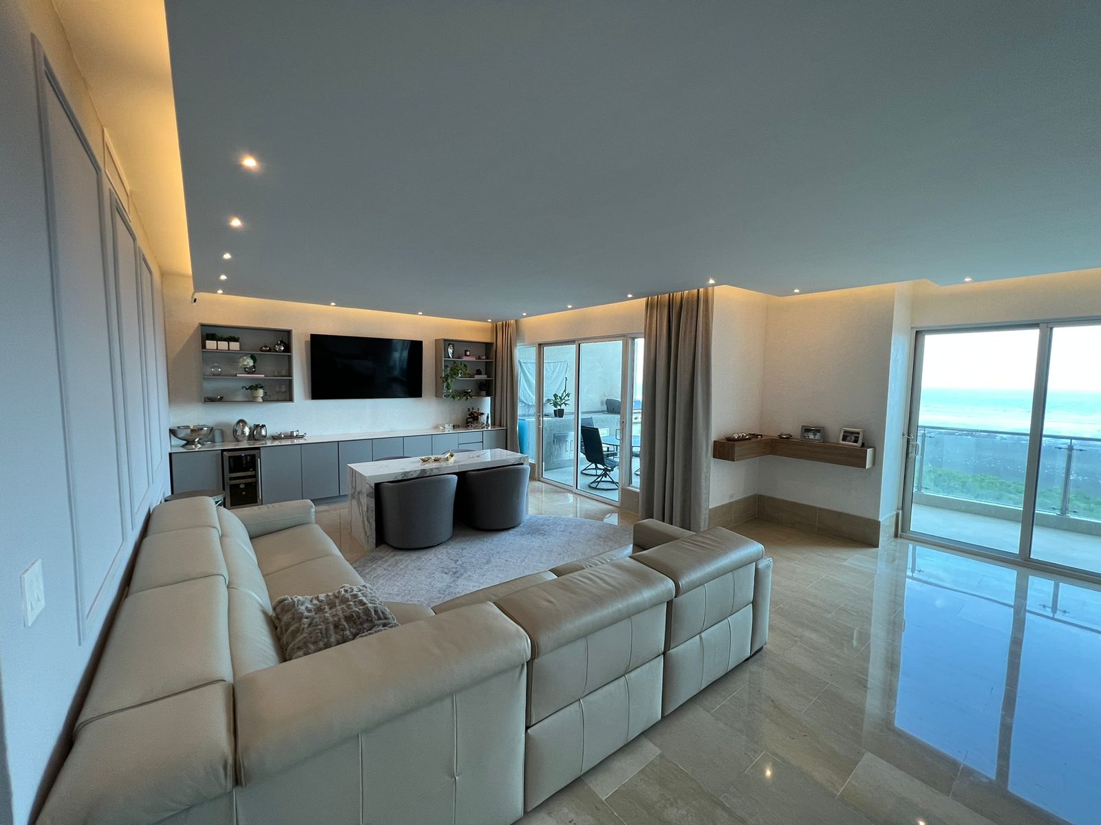 VIP Housing | Bienes Raices y Relocation
