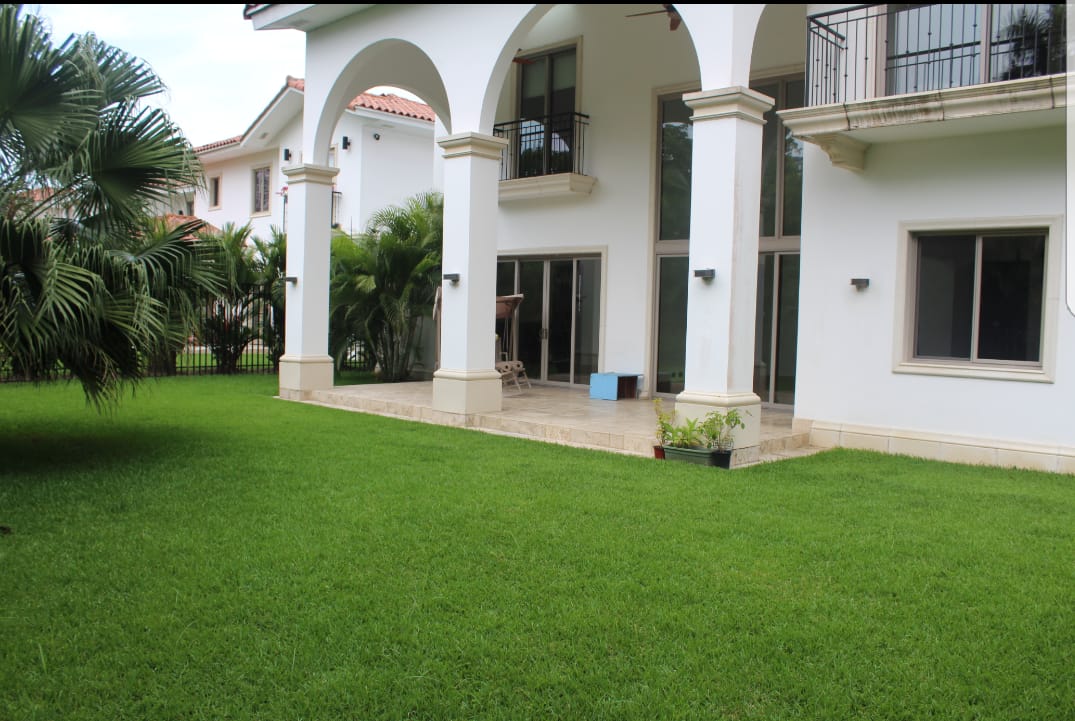 VIP Housing | Bienes Raices y Relocation