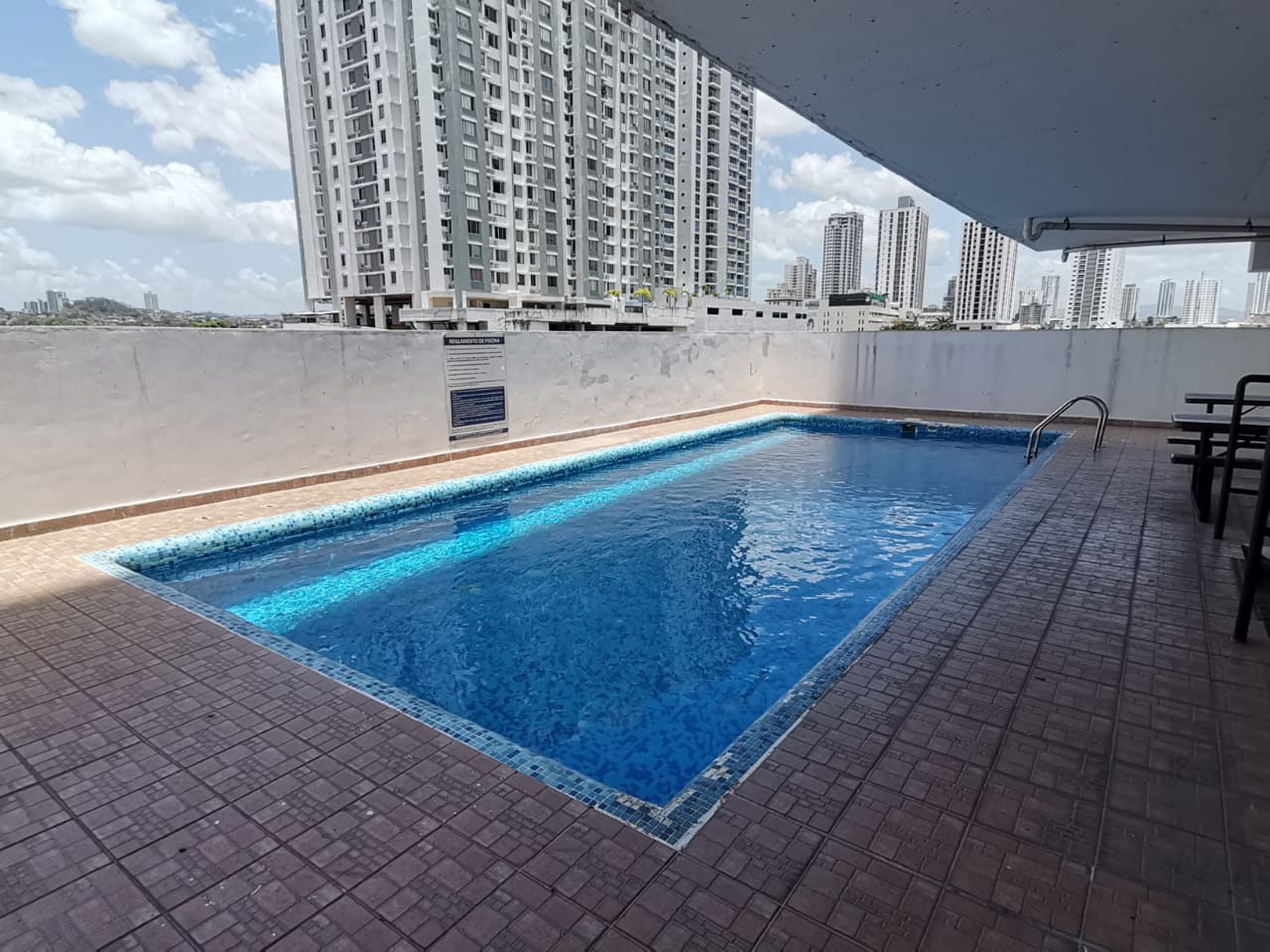 VIP Housing | Bienes Raices y Relocation