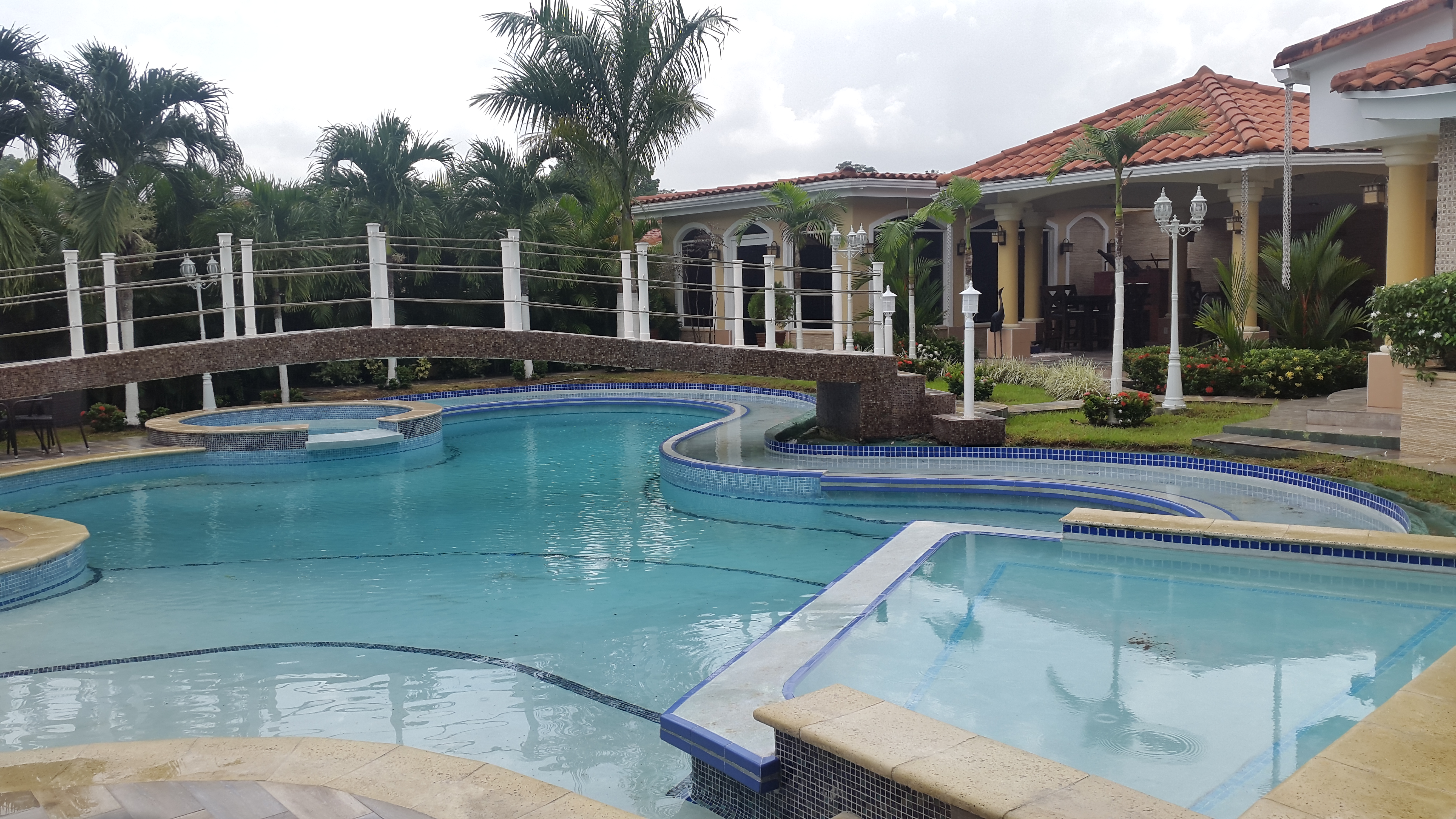 VIP Housing | Bienes Raices y Relocation