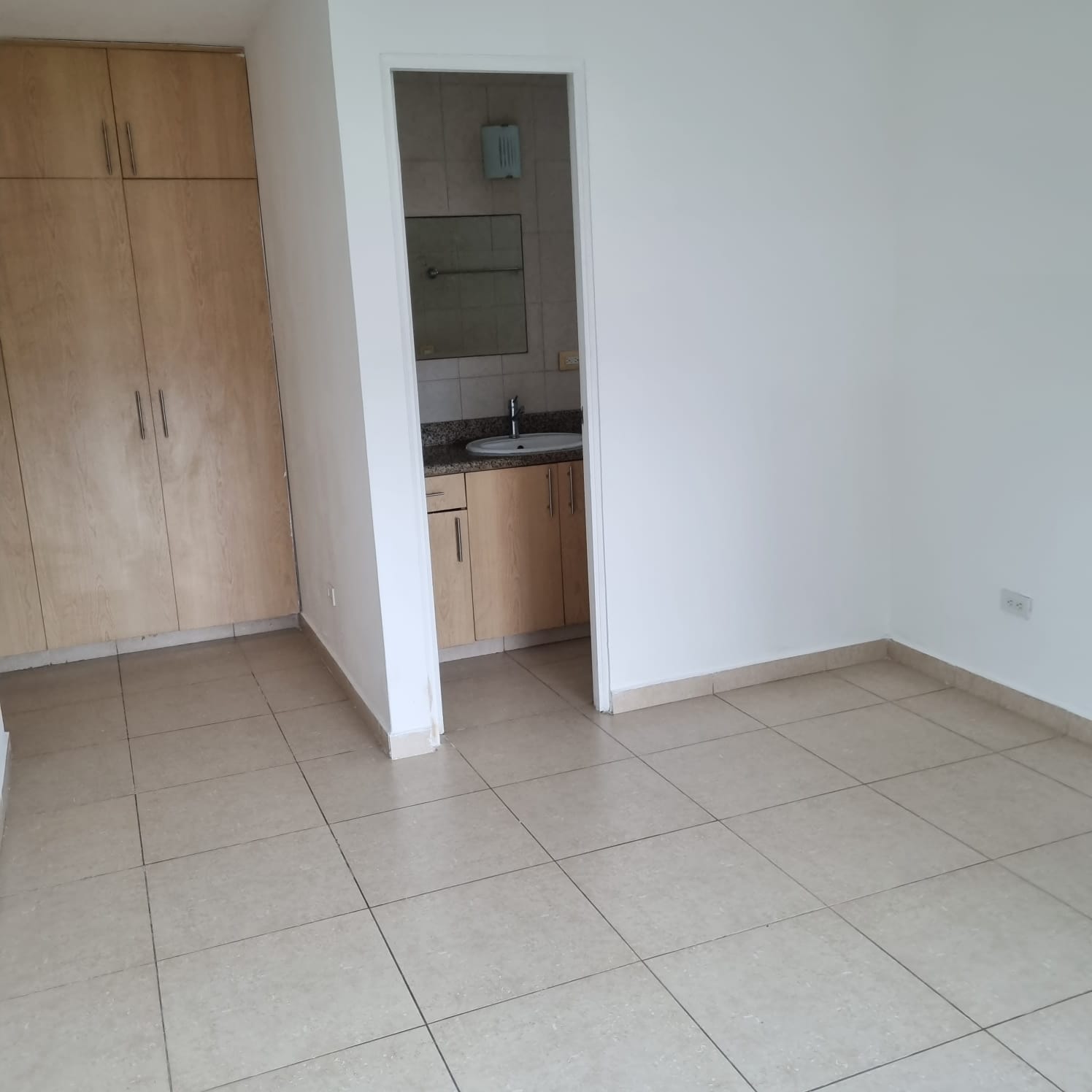 VIP Housing | Bienes Raices y Relocation