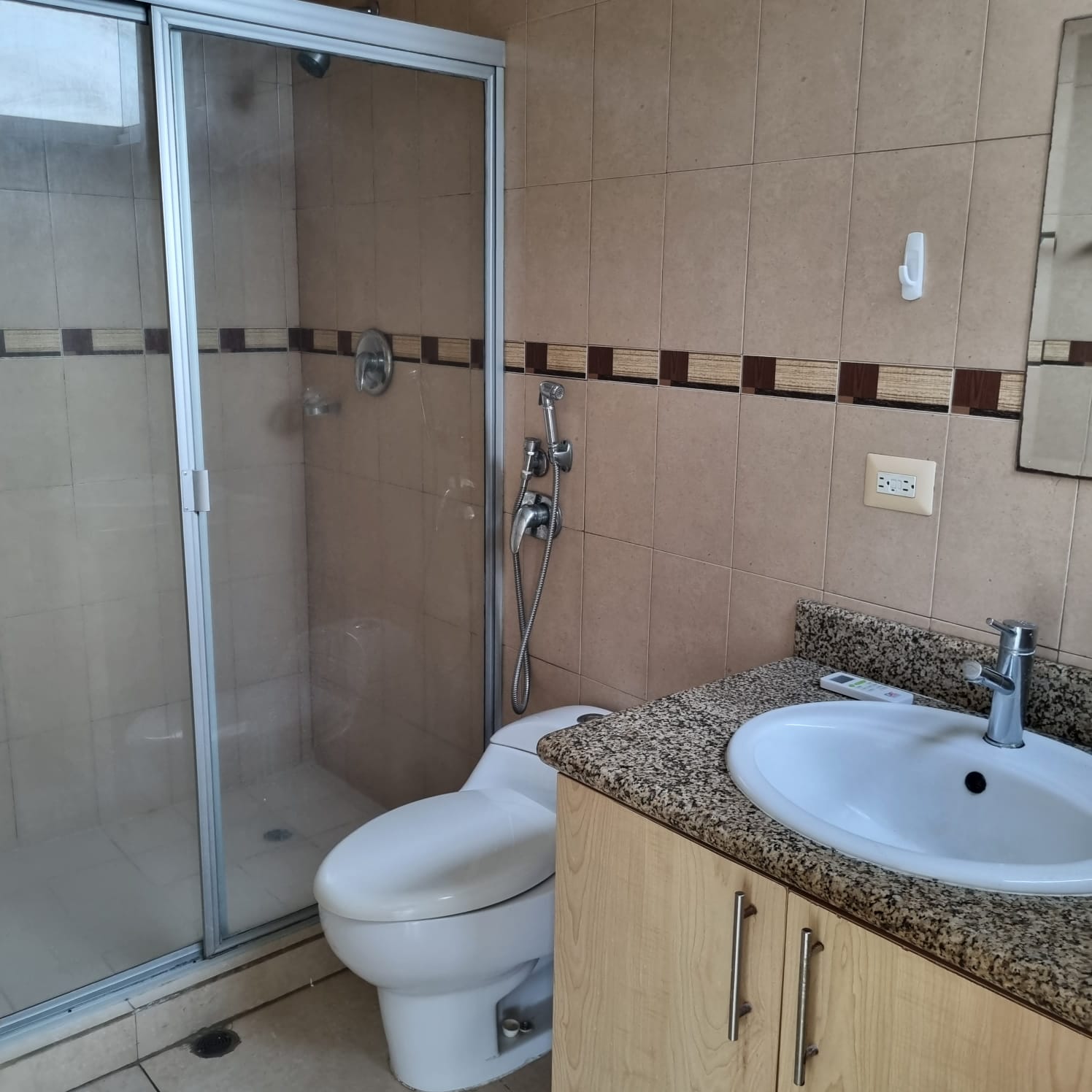 VIP Housing | Bienes Raices y Relocation