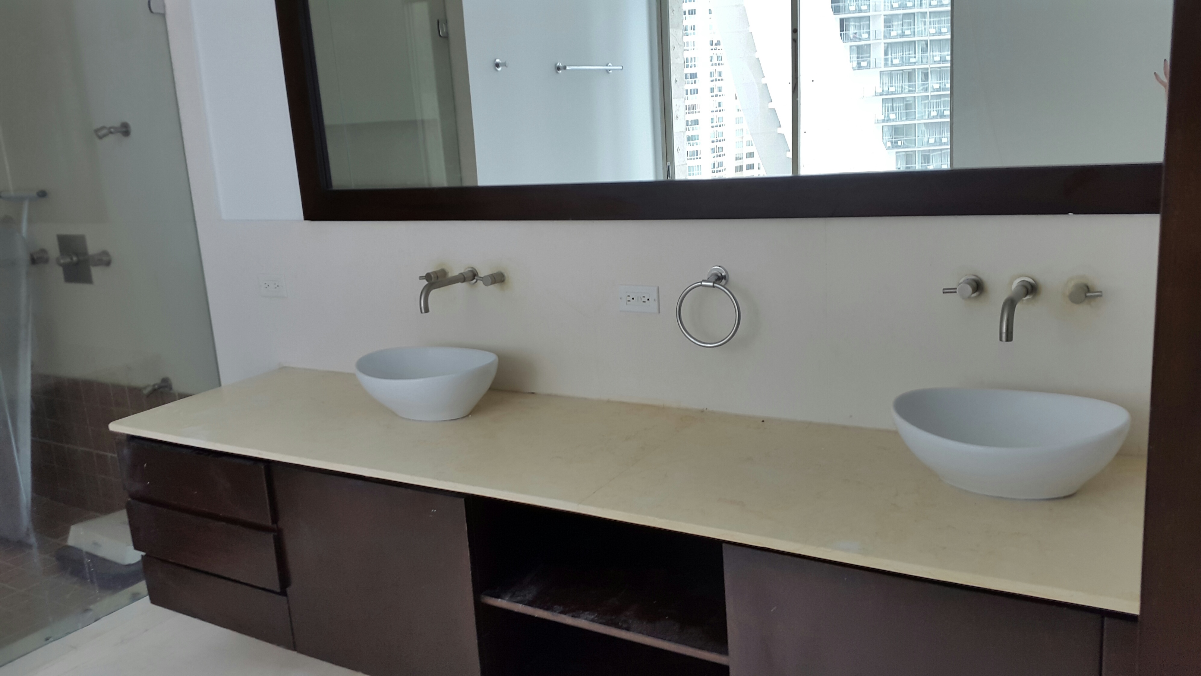 VIP Housing | Bienes Raices y Relocation