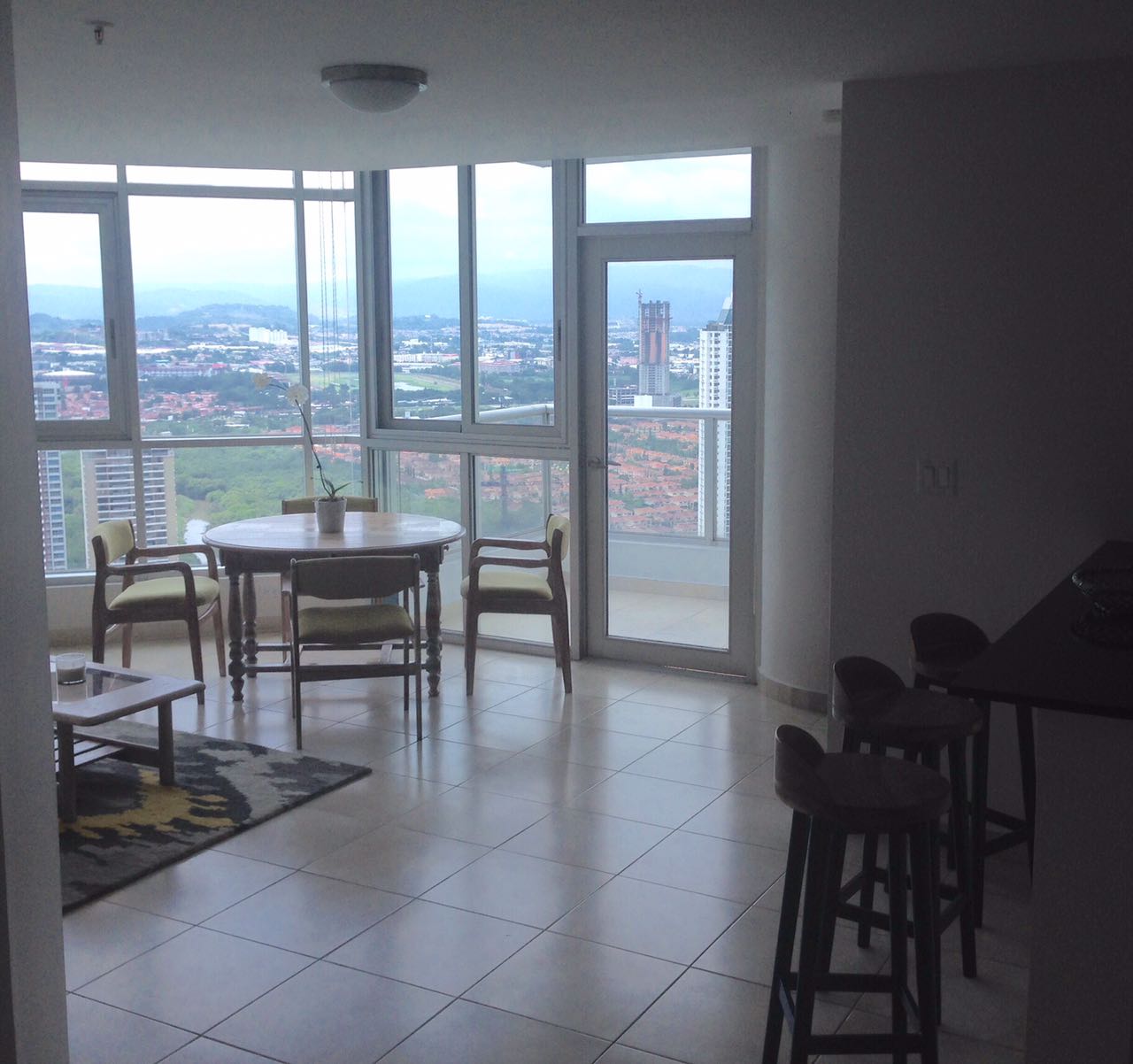 VIP Housing | Bienes Raices y Relocation