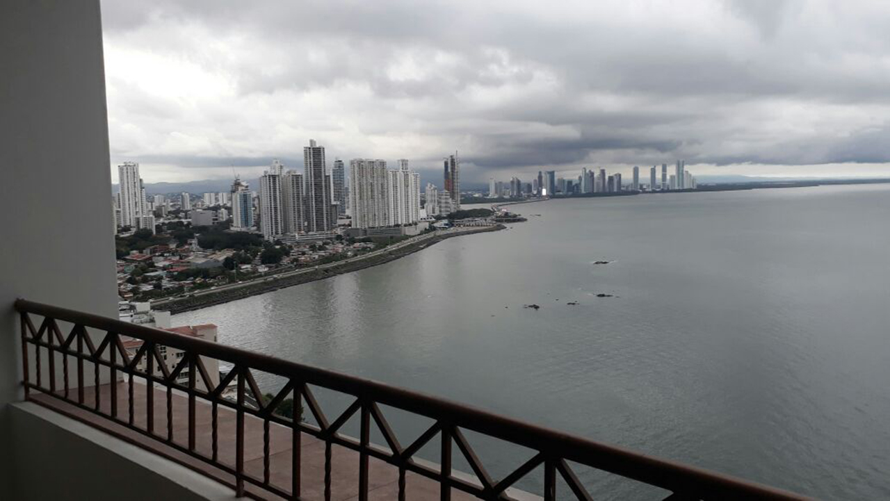 VIP Housing | Bienes Raices y Relocation