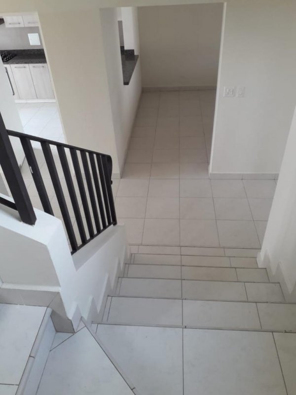 VIP Housing | Bienes Raices y Relocation