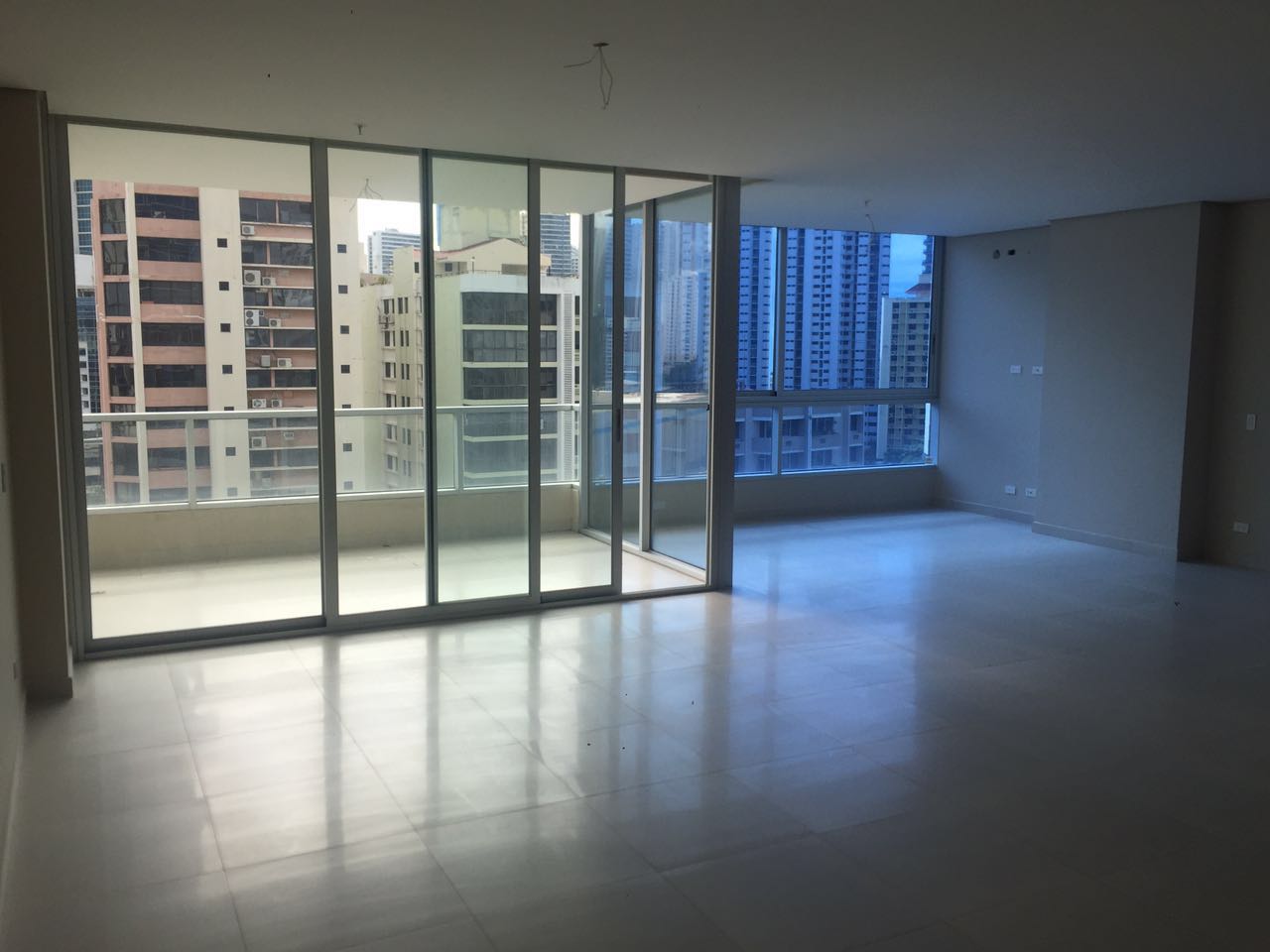 VIP Housing | Bienes Raices y Relocation