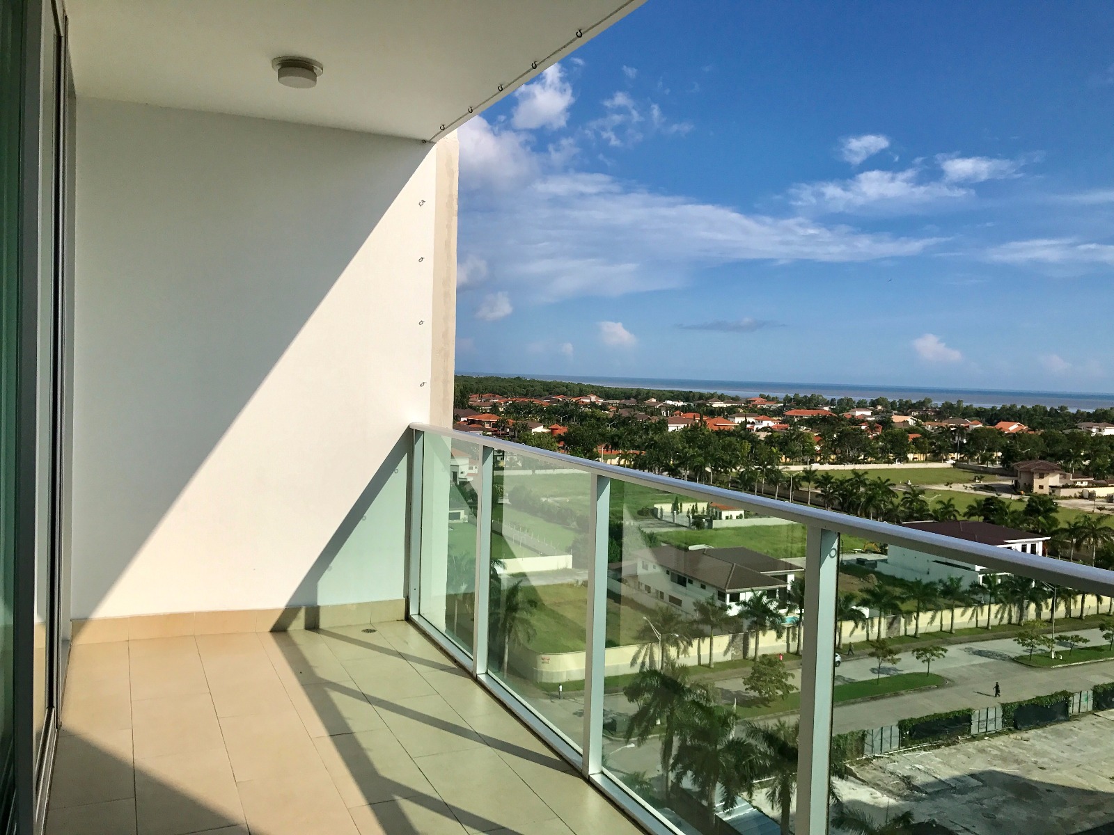 VIP Housing | Bienes Raices y Relocation