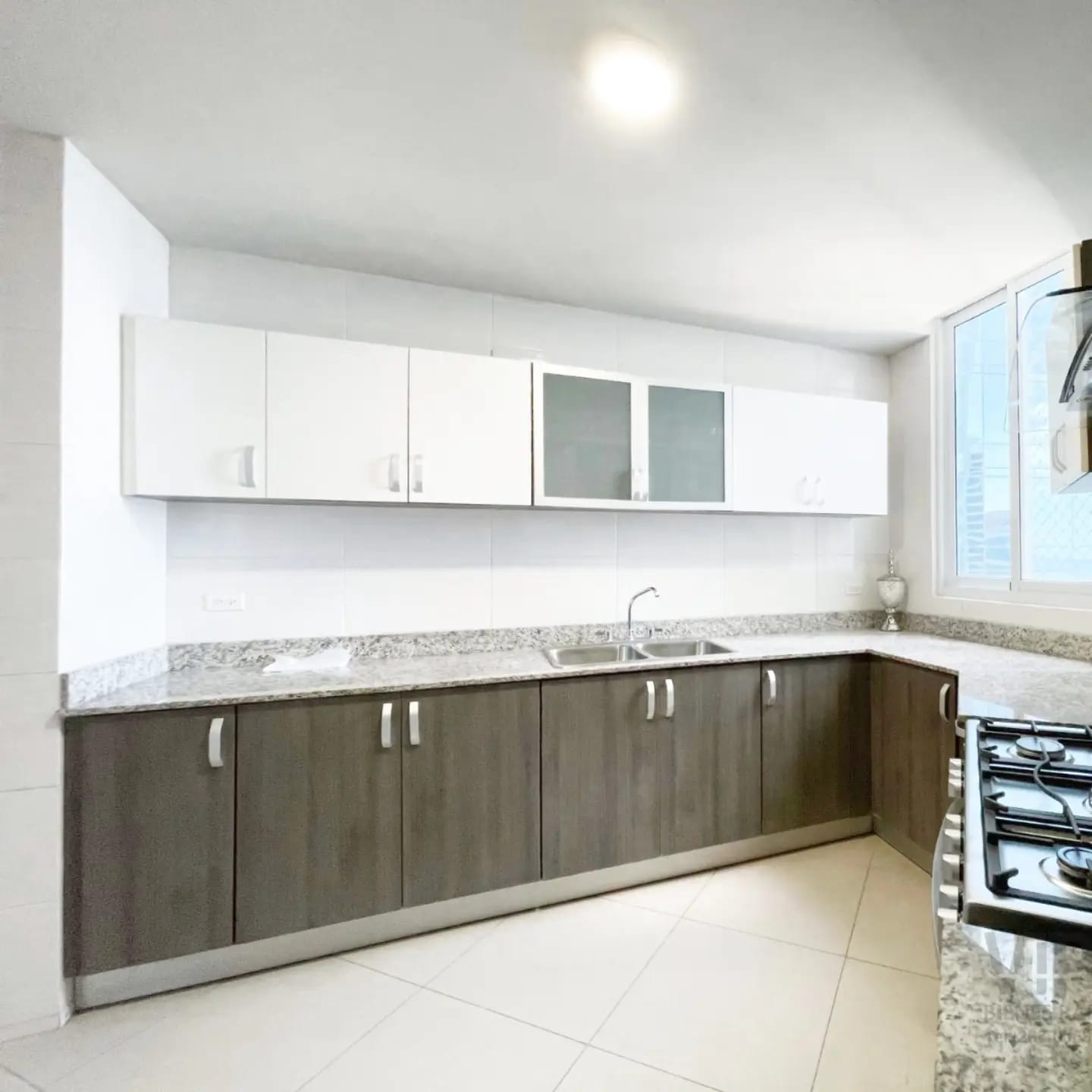 VIP Housing | Bienes Raices y Relocation