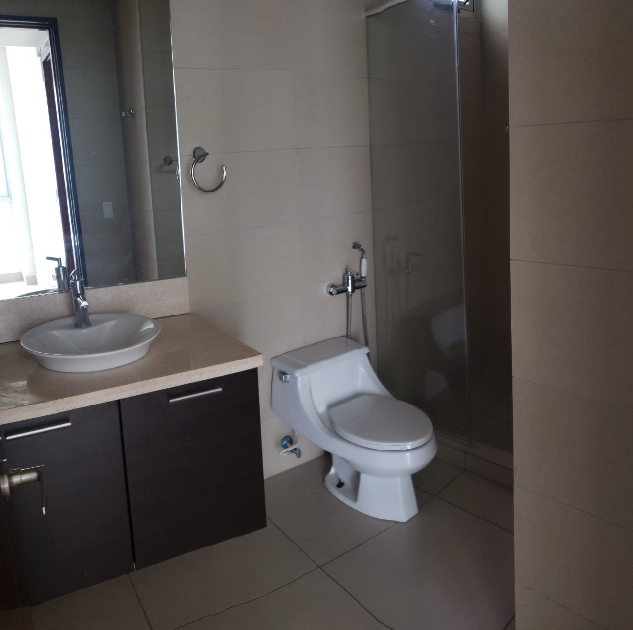 VIP Housing | Bienes Raices y Relocation