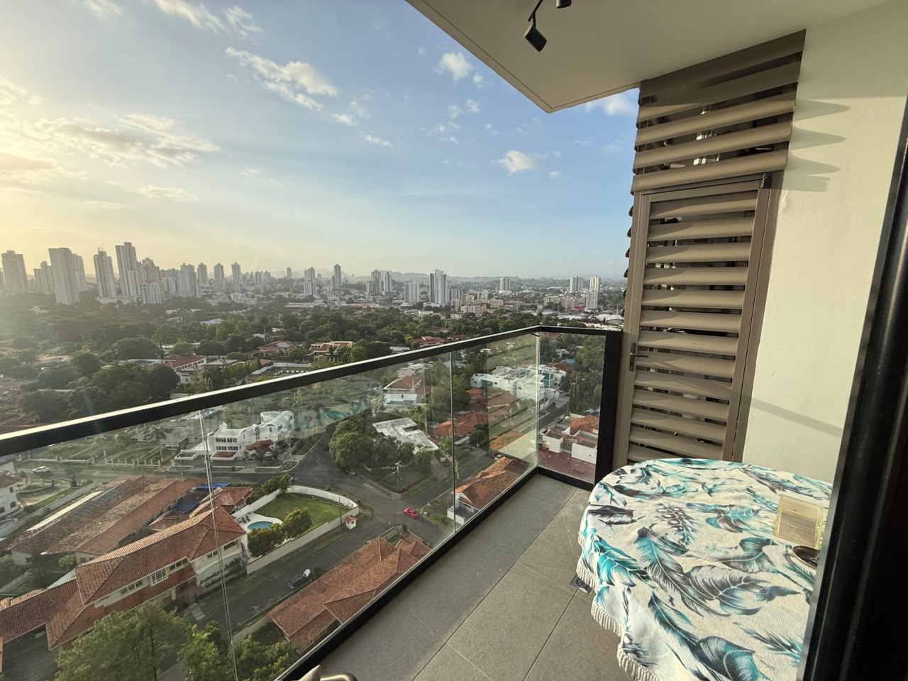 VIP Housing | Bienes Raices y Relocation