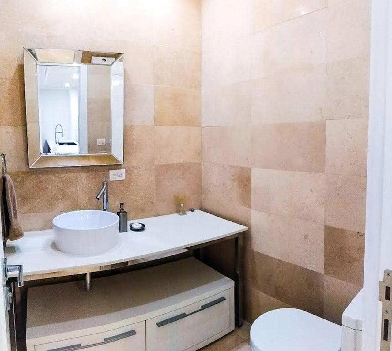 VIP Housing | Bienes Raices y Relocation