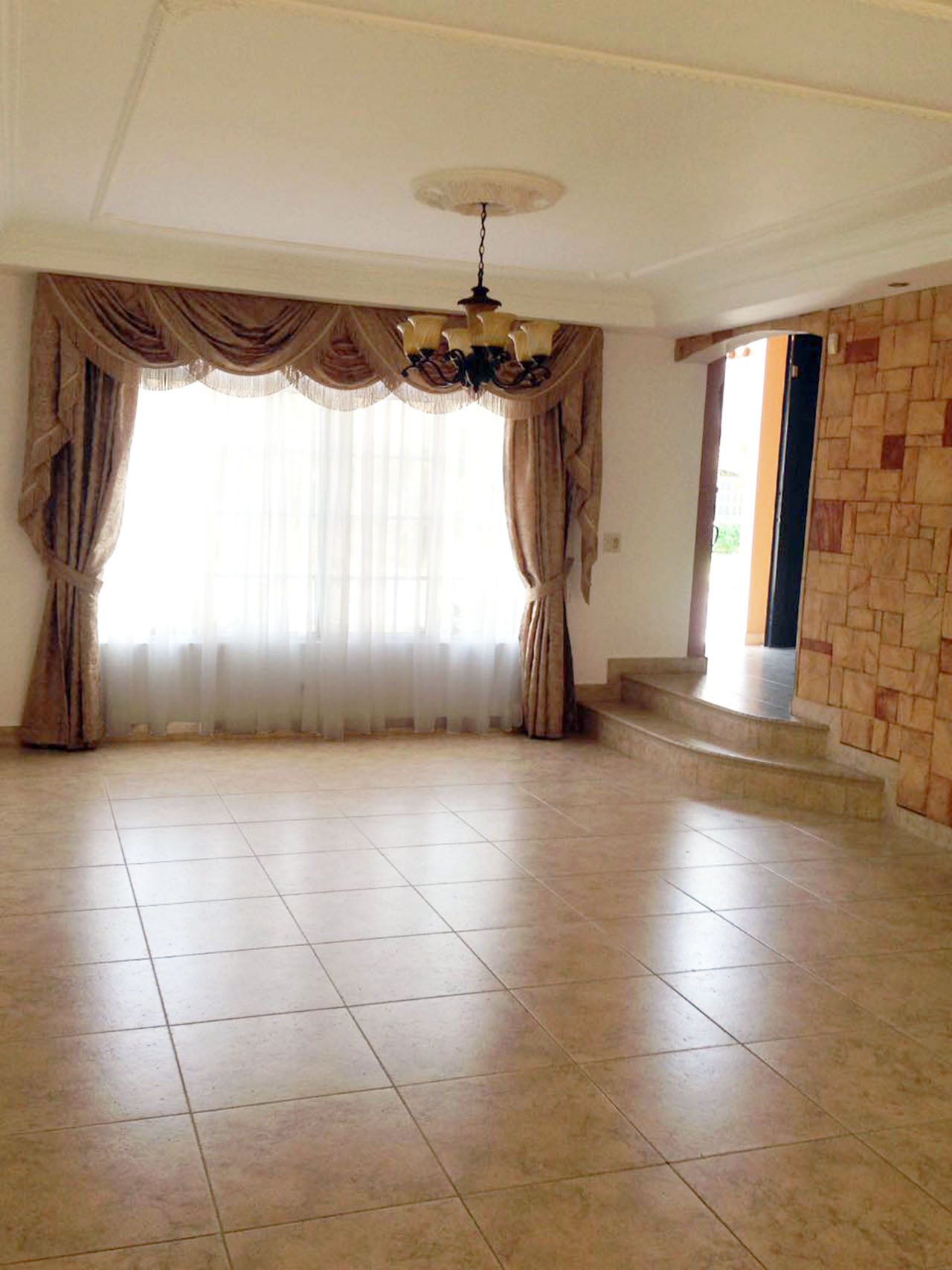 VIP Housing | Bienes Raices y Relocation