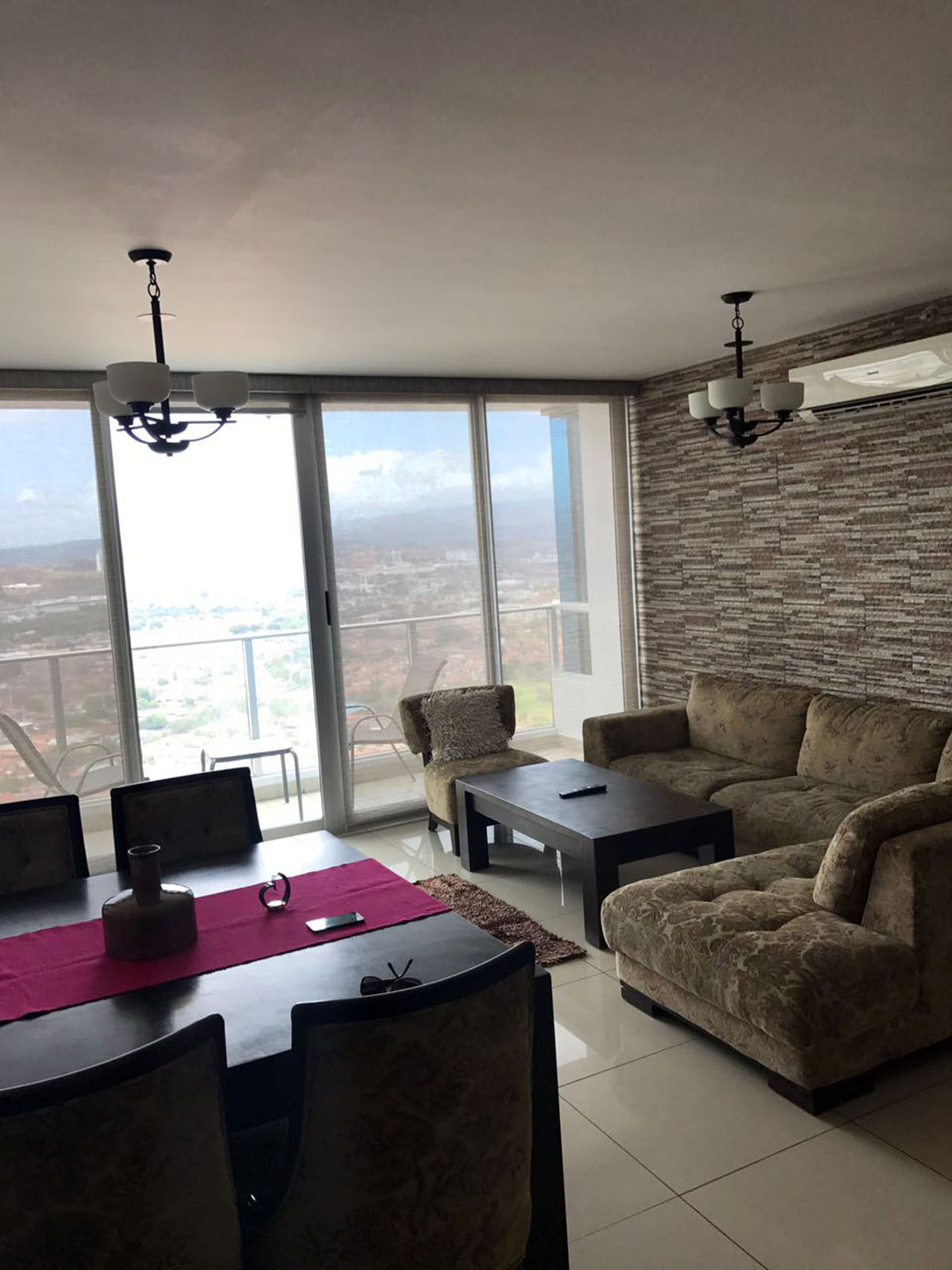 VIP Housing | Bienes Raices y Relocation
