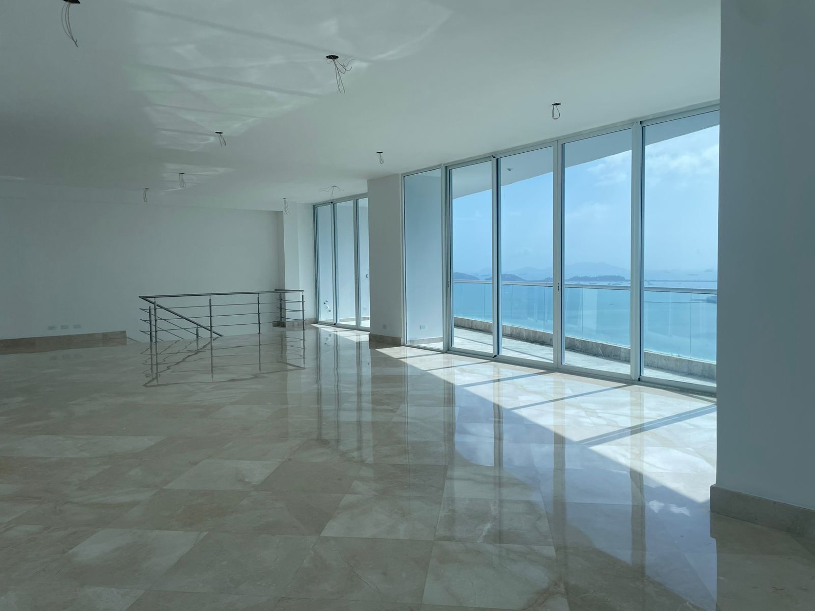 VIP Housing | Bienes Raices y Relocation