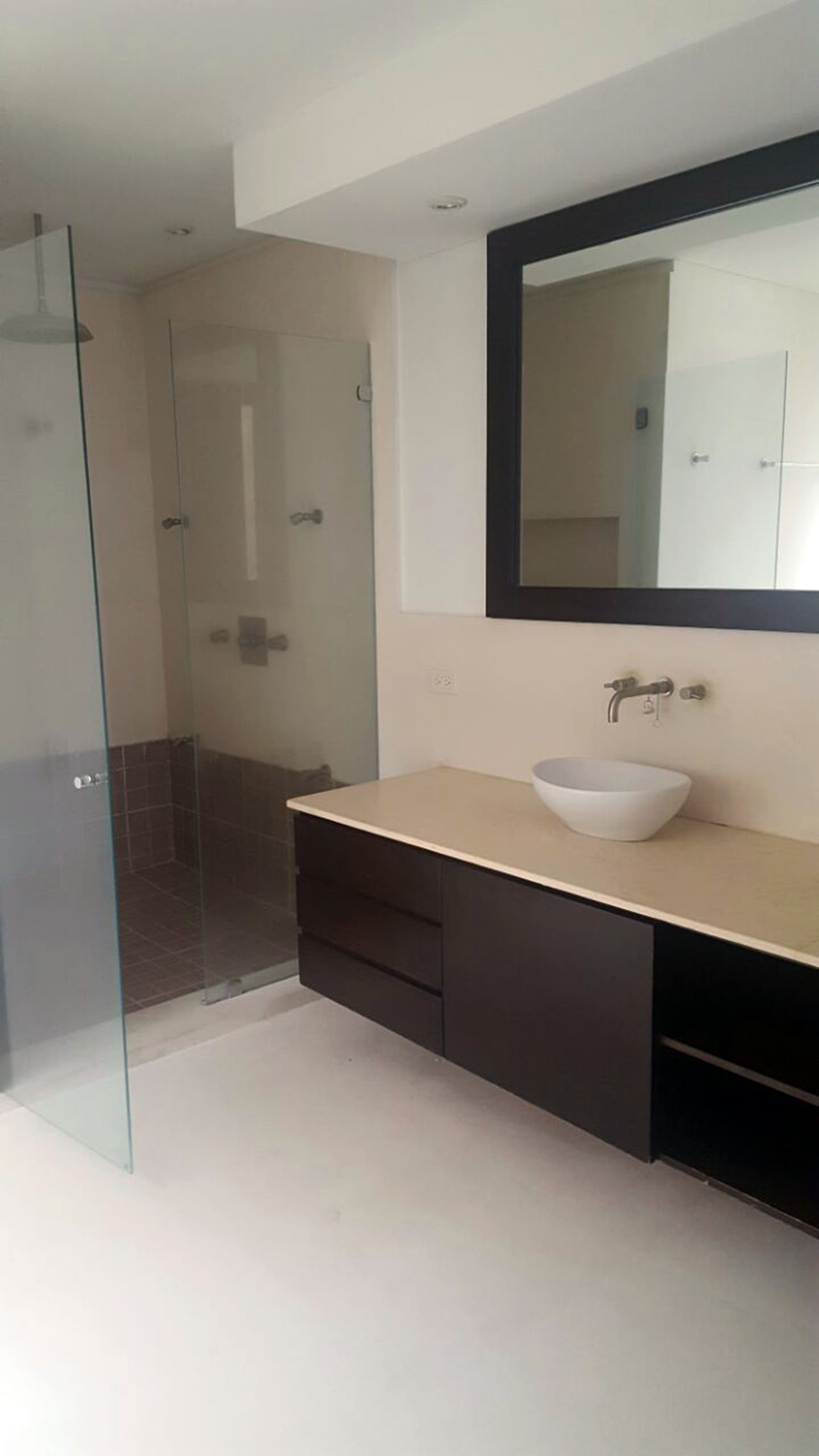 VIP Housing | Bienes Raices y Relocation