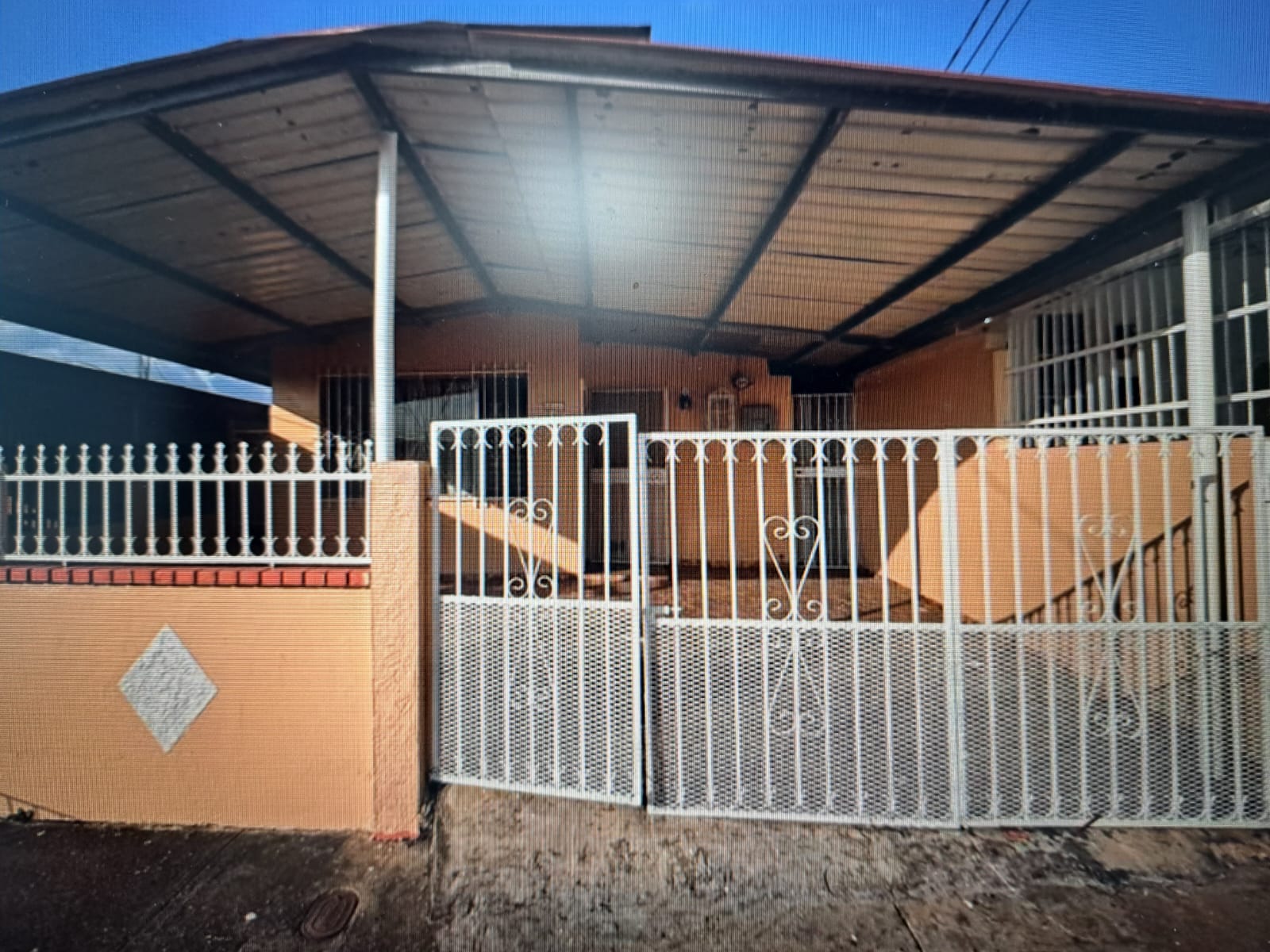 VIP Housing | Bienes Raices y Relocation