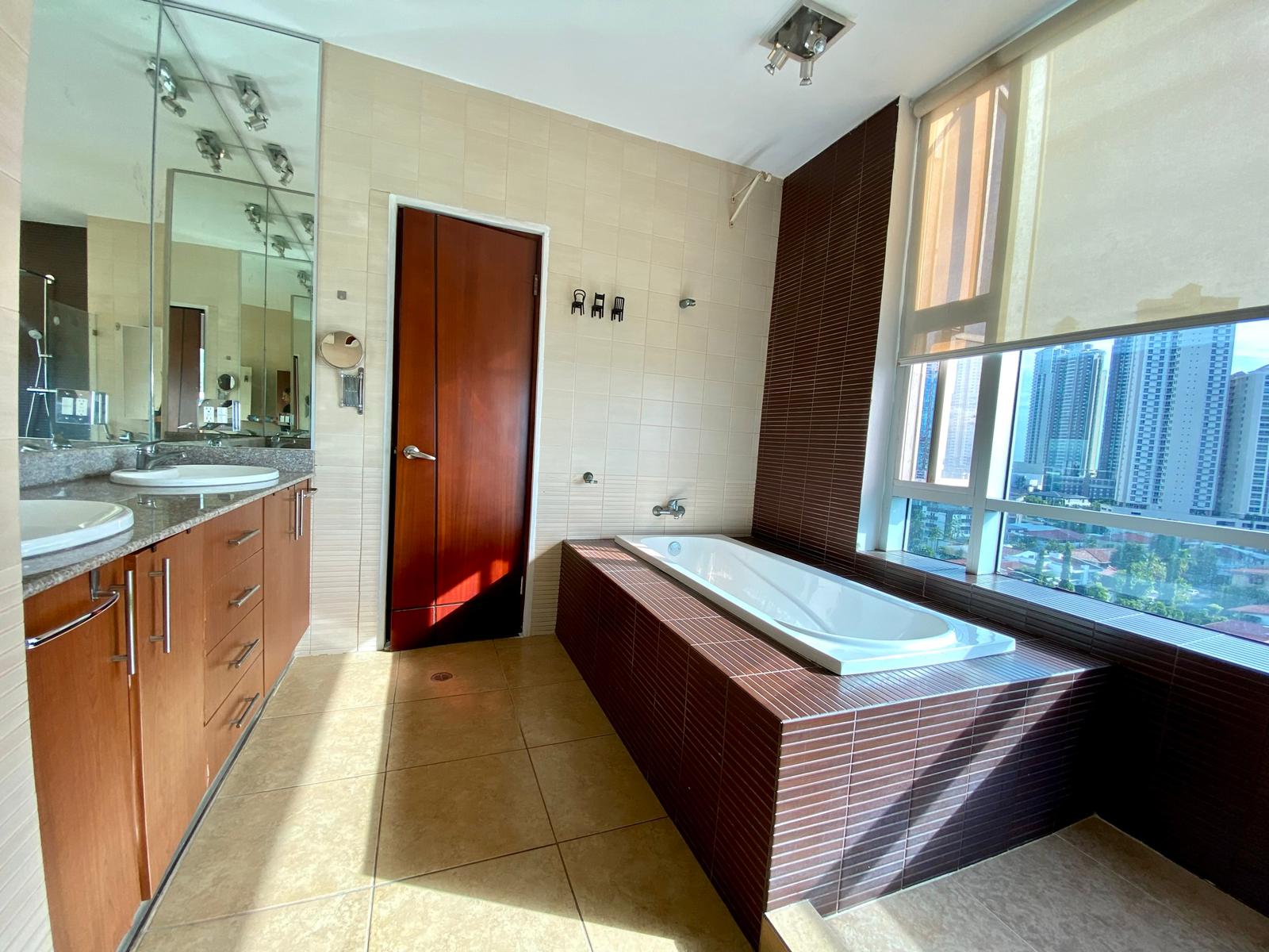 VIP Housing | Bienes Raices y Relocation