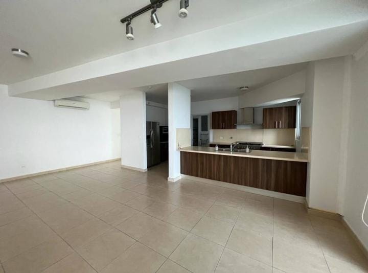 VIP Housing | Bienes Raices y Relocation