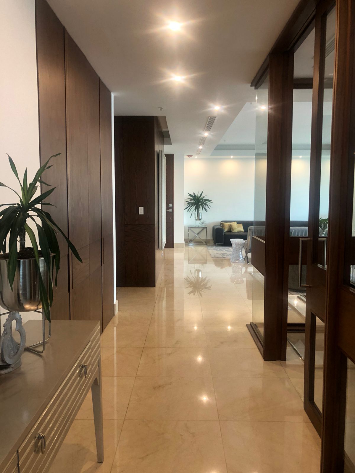 VIP Housing | Bienes Raices y Relocation