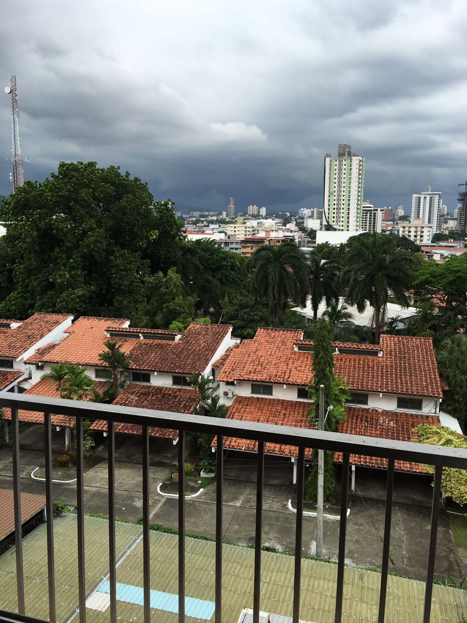 VIP Housing | Bienes Raices y Relocation