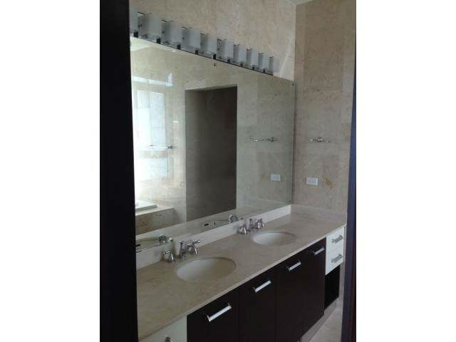 VIP Housing | Bienes Raices y Relocation