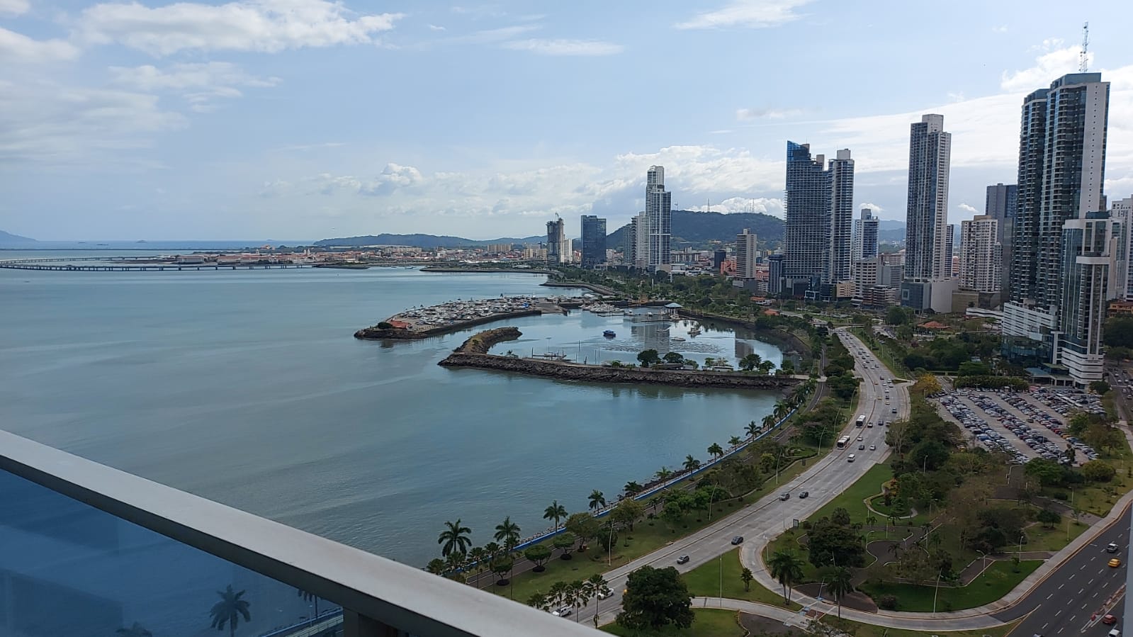 VIP Housing | Bienes Raices y Relocation