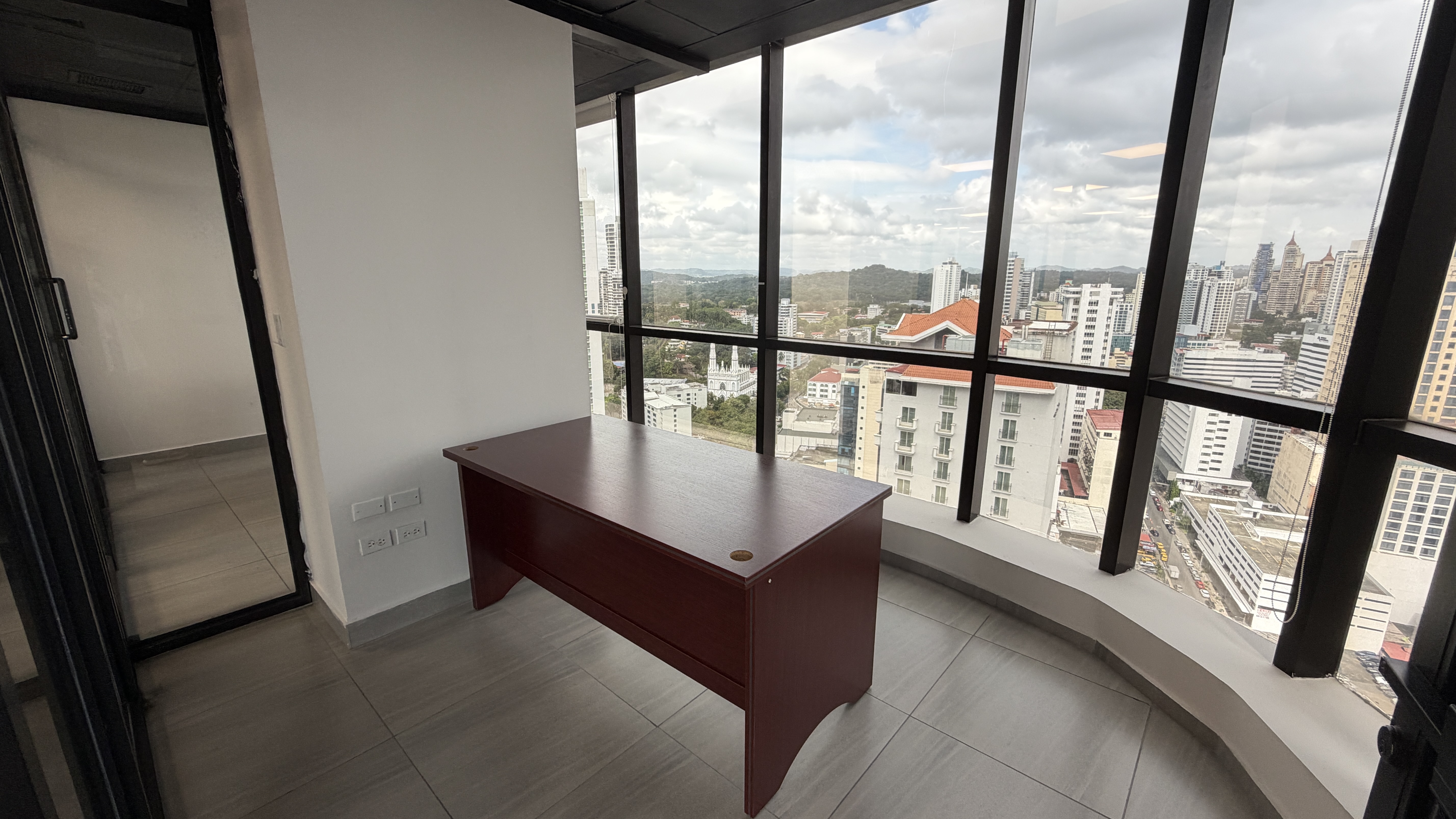 VIP Housing | Bienes Raices y Relocation