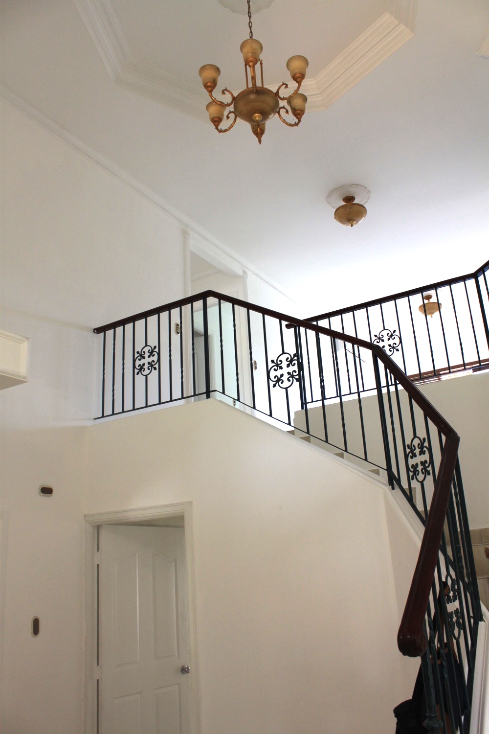 VIP Housing | Bienes Raices y Relocation