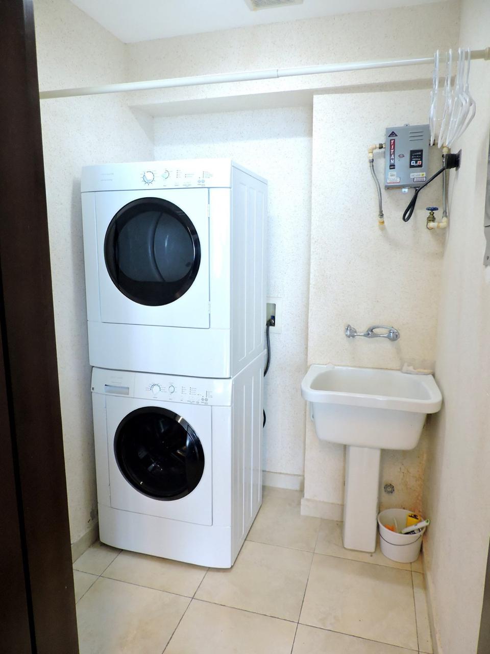 VIP Housing | Bienes Raices y Relocation