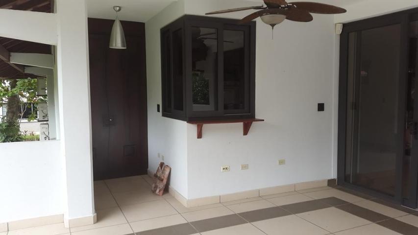 VIP Housing | Bienes Raices y Relocation