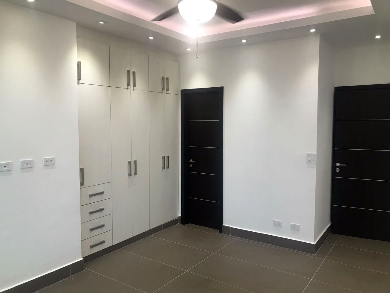 VIP Housing | Bienes Raices y Relocation