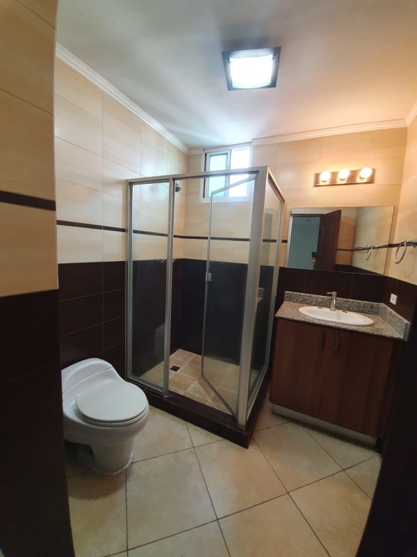 VIP Housing | Bienes Raices y Relocation