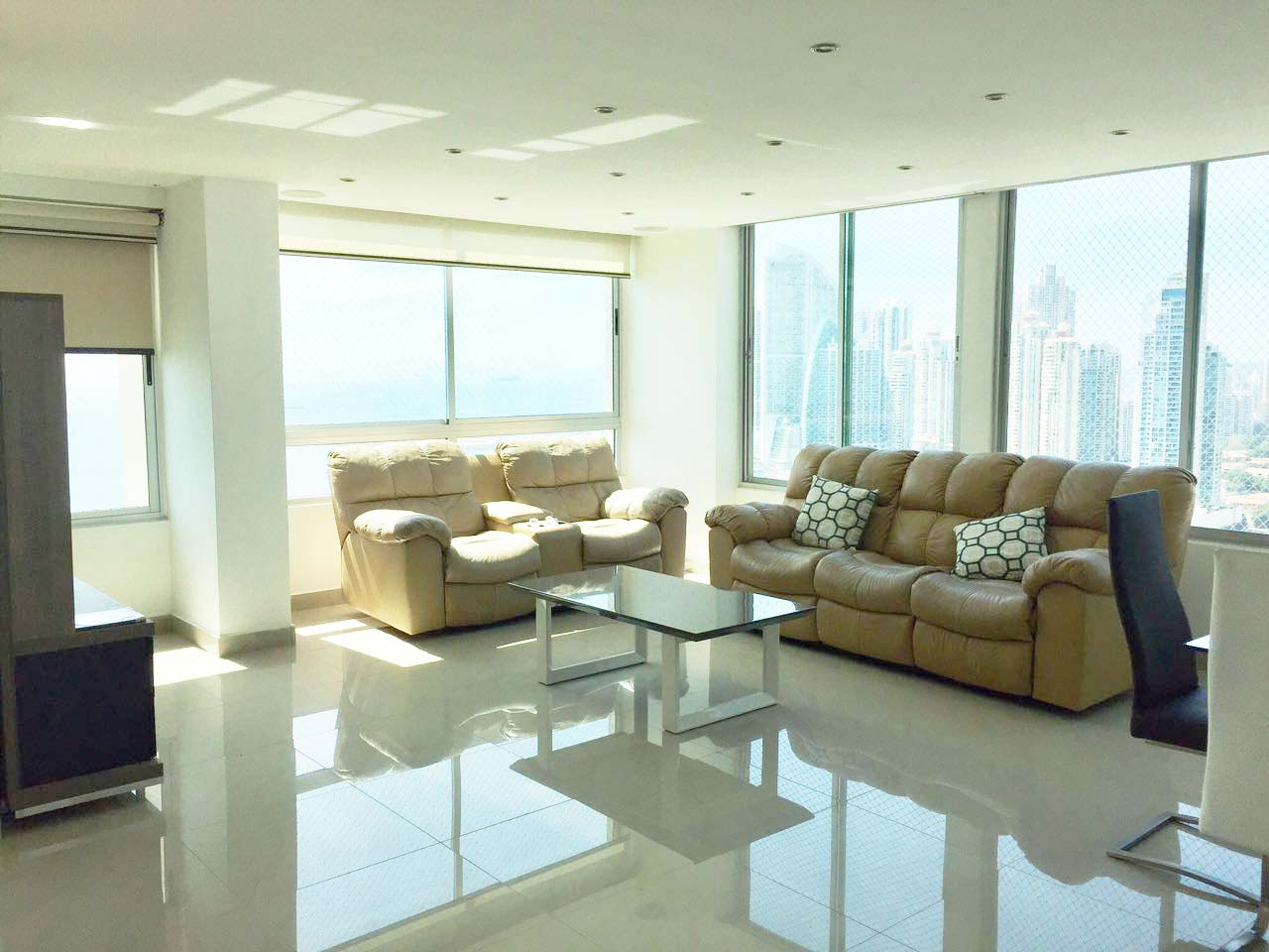 VIP Housing | Bienes Raices y Relocation