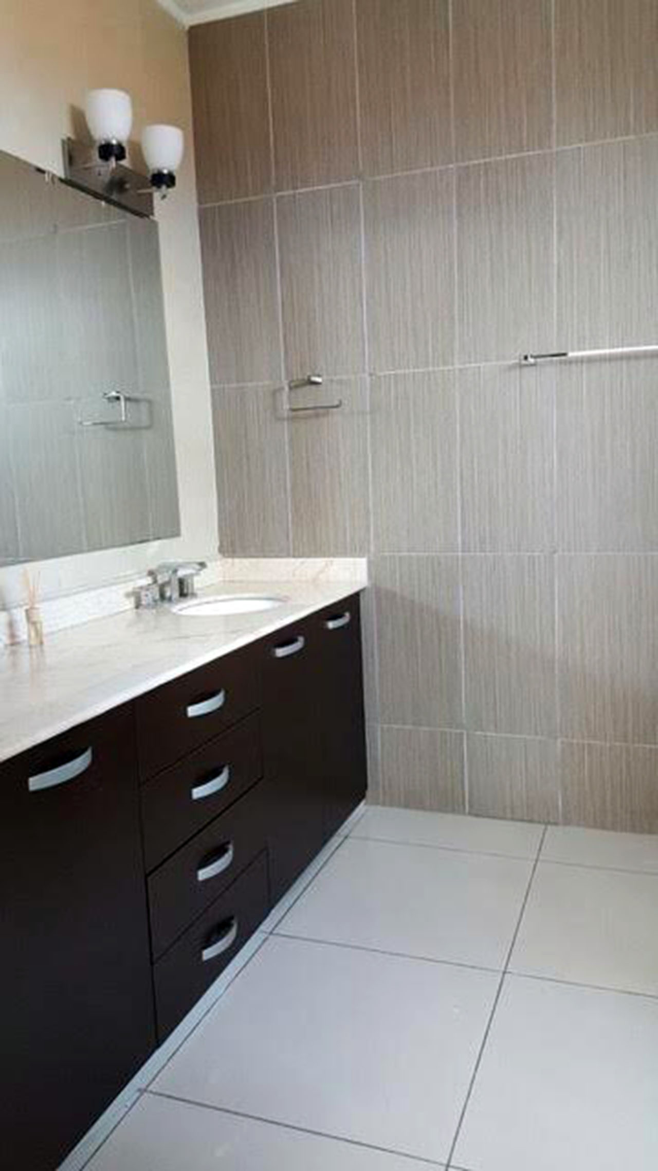 VIP Housing | Bienes Raices y Relocation