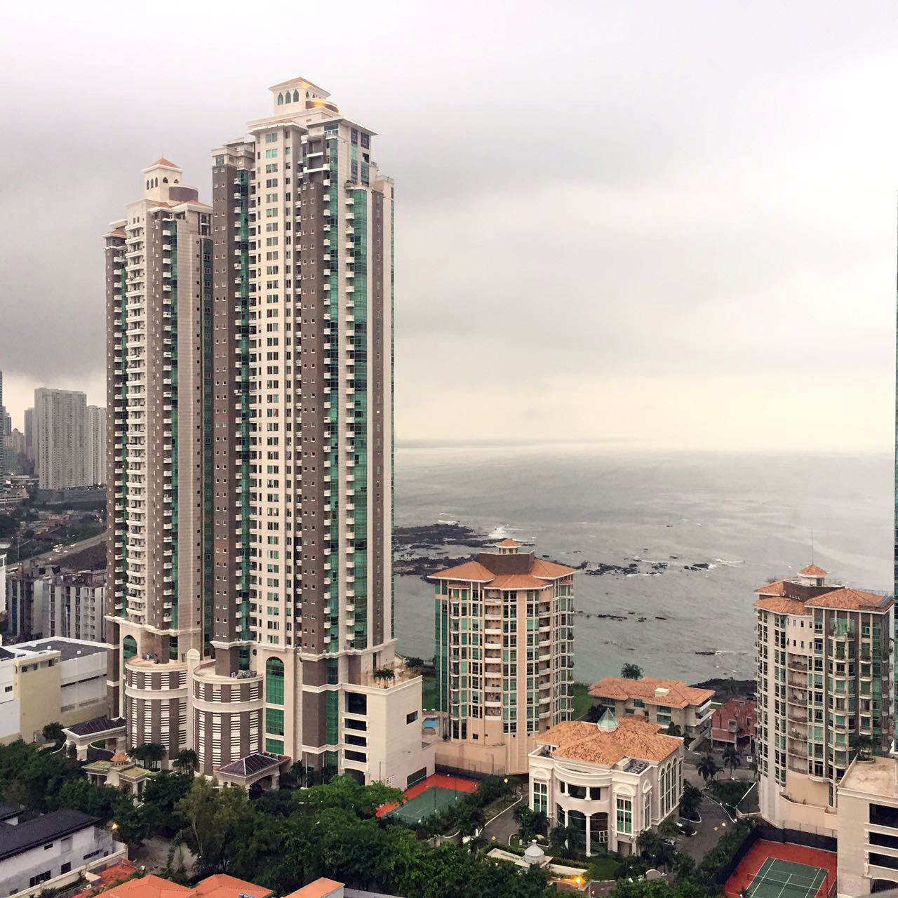 VIP Housing | Bienes Raices y Relocation