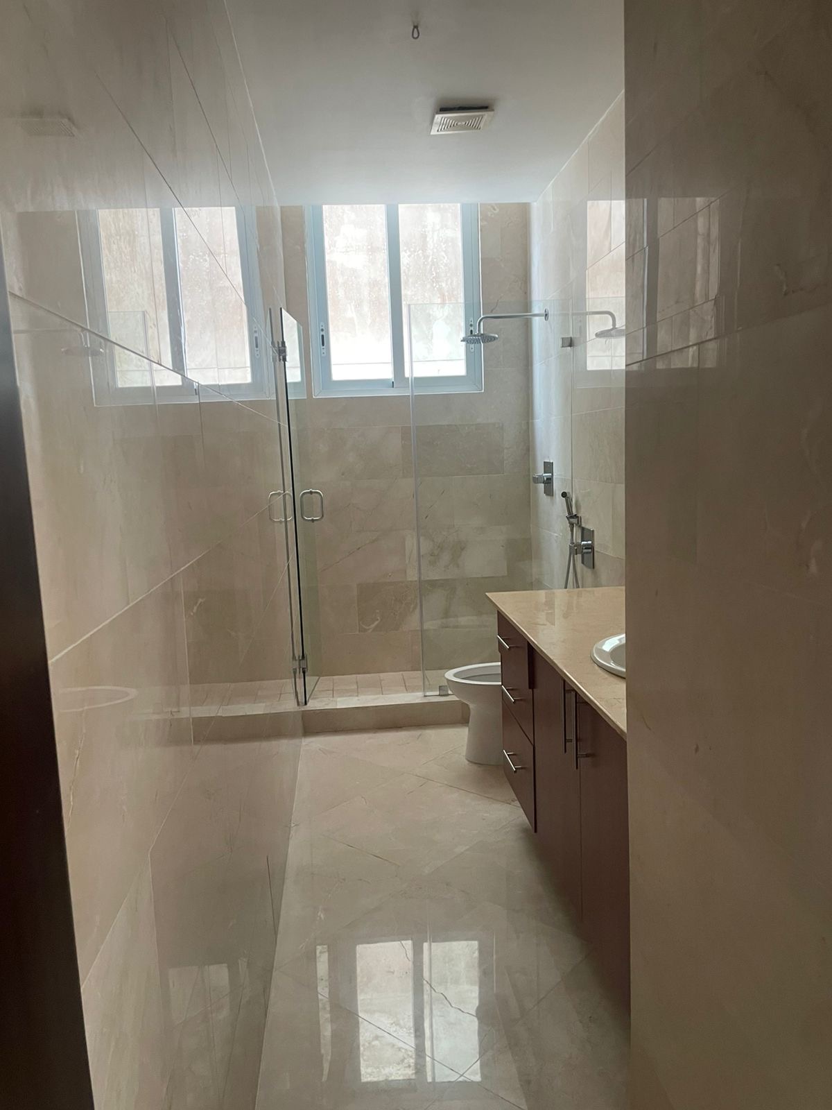 VIP Housing | Bienes Raices y Relocation