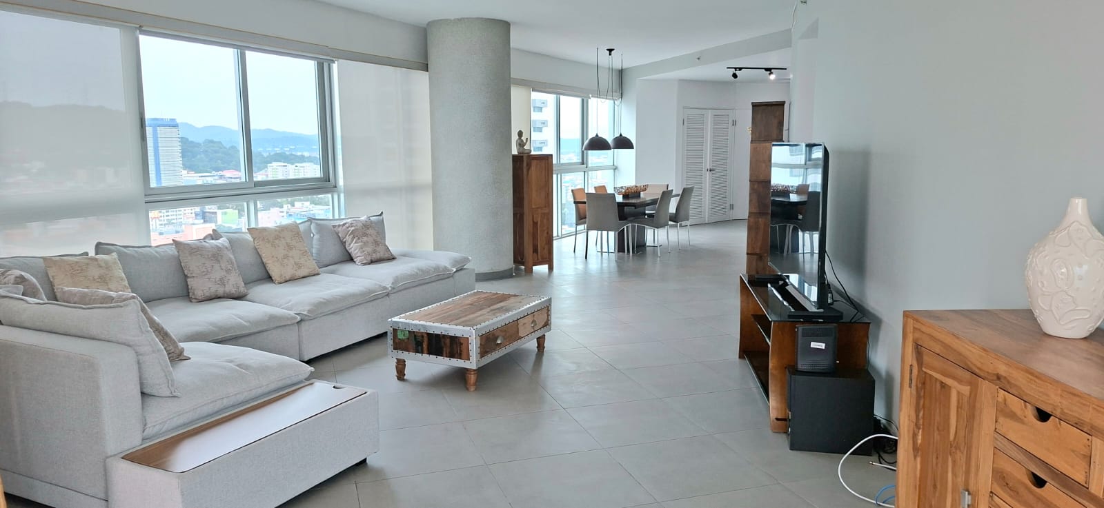 VIP Housing | Bienes Raices y Relocation