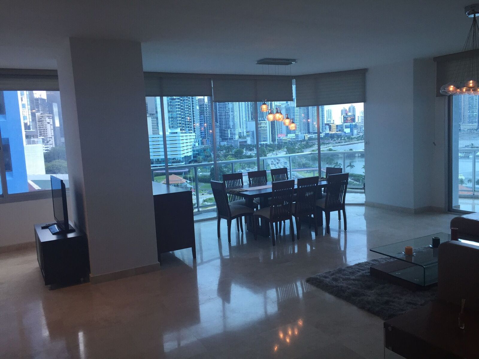 VIP Housing | Bienes Raices y Relocation