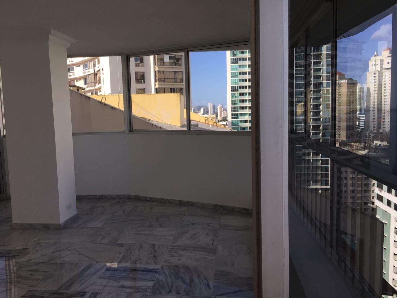 VIP Housing | Bienes Raices y Relocation