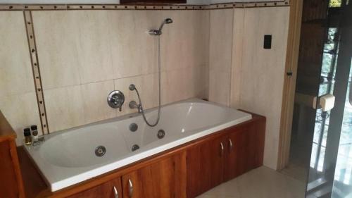 VIP Housing | Bienes Raices y Relocation