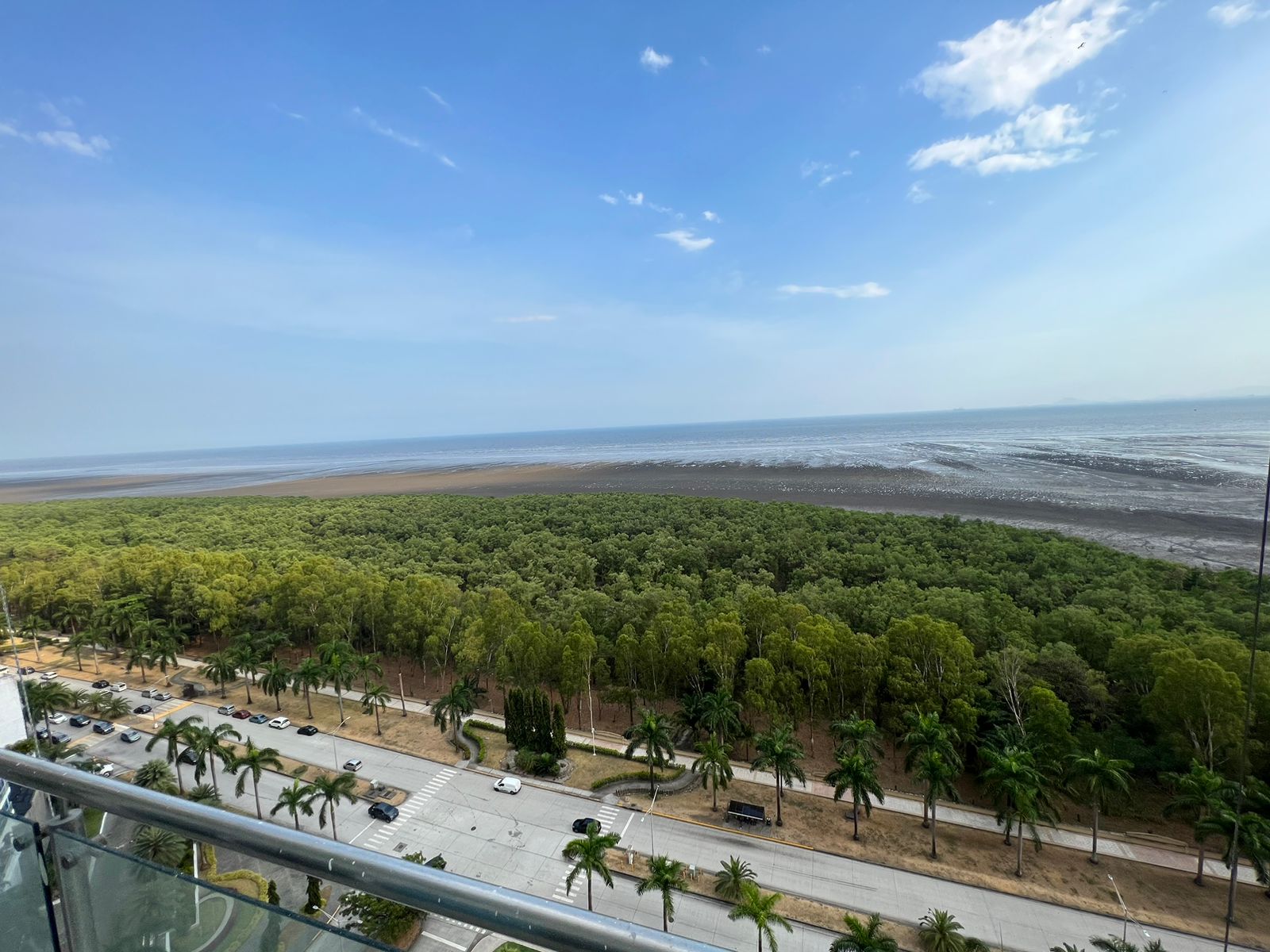 VIP Housing | Bienes Raices y Relocation