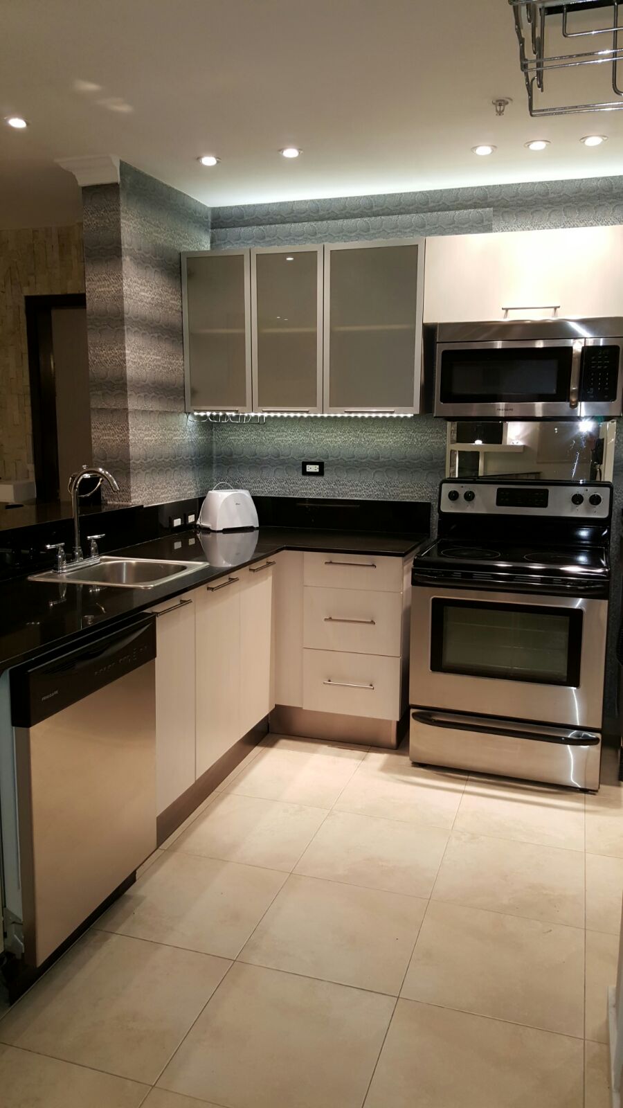 VIP Housing | Bienes Raices y Relocation