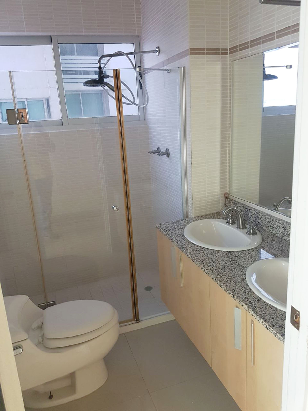 VIP Housing | Bienes Raices y Relocation