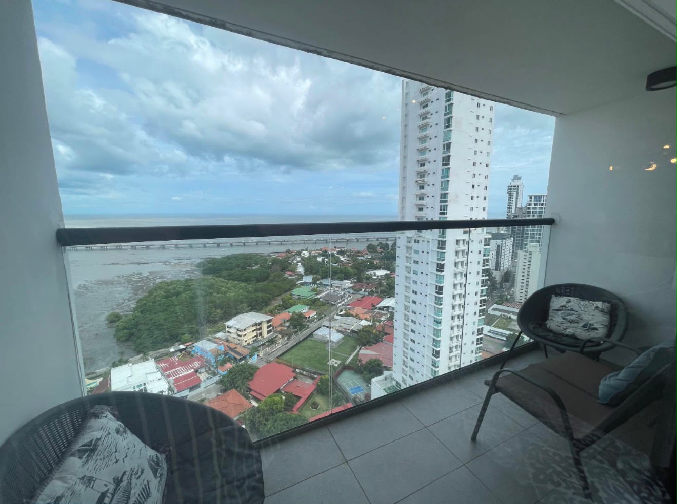 VIP Housing | Bienes Raices y Relocation