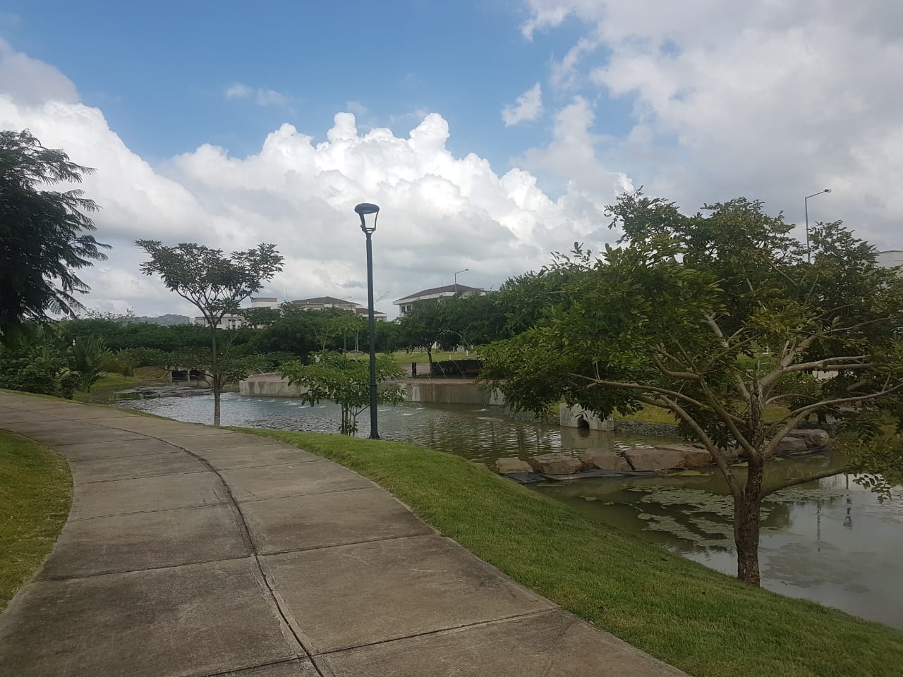 VIP Housing | Bienes Raices y Relocation