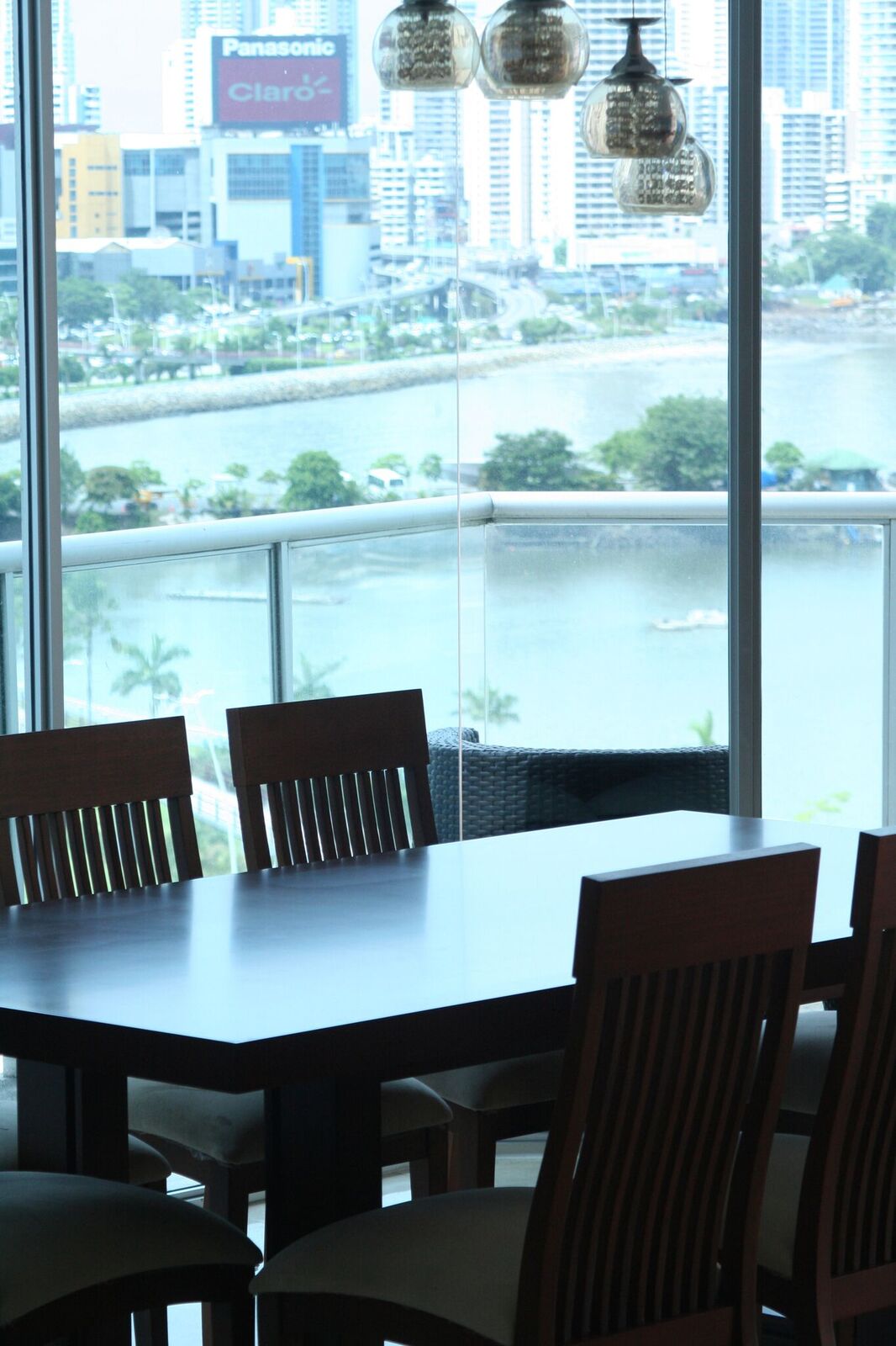 VIP Housing | Bienes Raices y Relocation