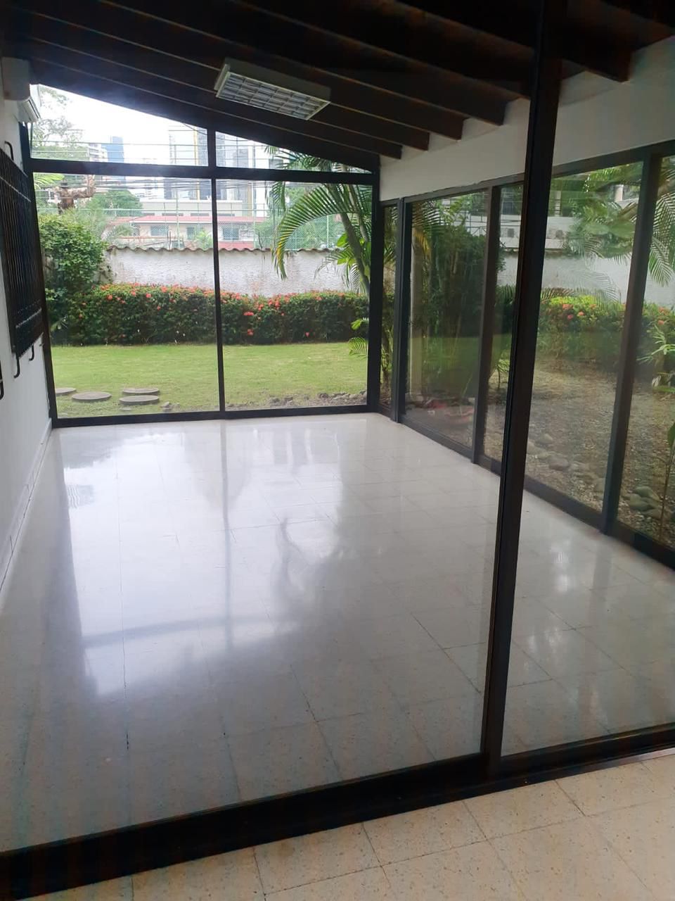 VIP Housing | Bienes Raices y Relocation