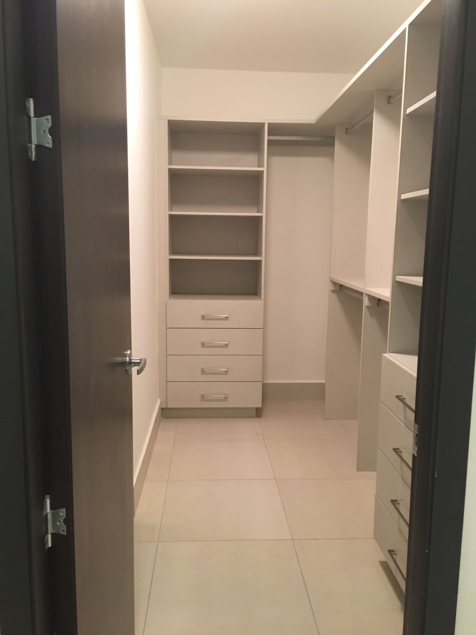 VIP Housing | Bienes Raices y Relocation